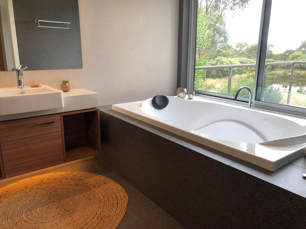 Messmates Luxury Eco Suites Inverloch Eksteriør billede